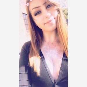 Meet your Posher, Faith